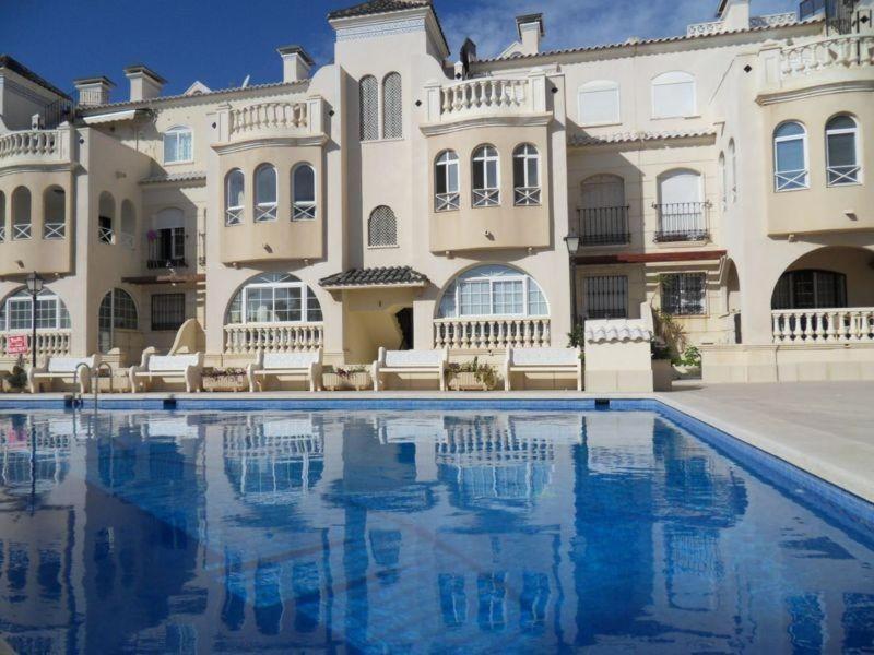 Duquesa, Beach, Sea View, Pool, Wifi Apartment ตอร์เรเวียคา ภายนอก รูปภาพ